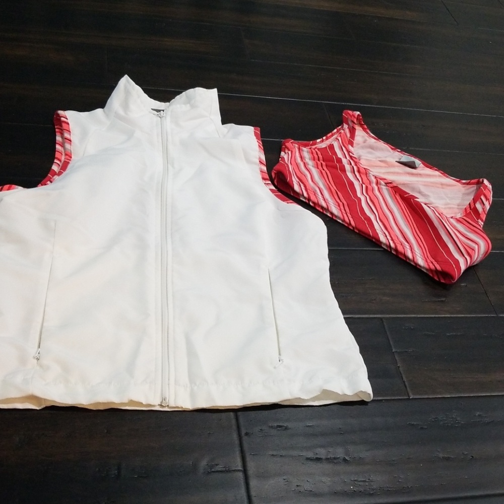 **SOLD** Matching Nike vest and sports bra